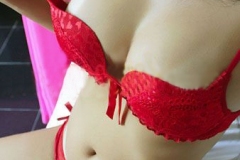 Giovanna Pinto (31)98989-2704